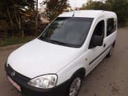 inchirieri auto Opel Combo